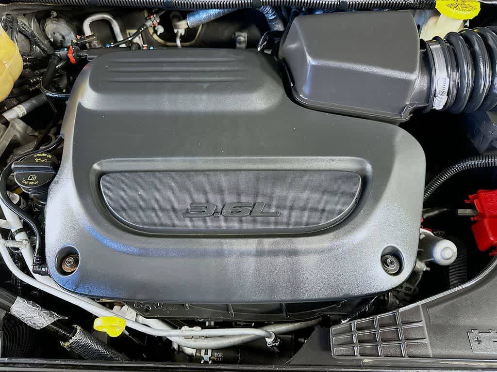 2021 Chrysler Voyager LXI