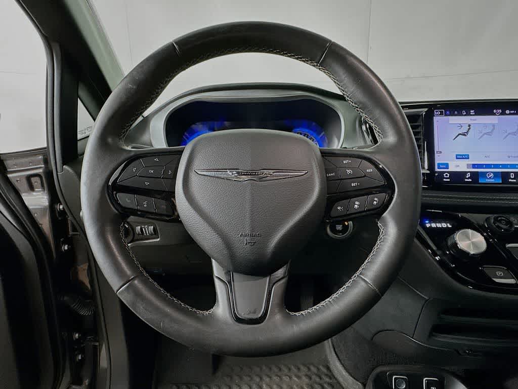 2021 Chrysler Pacifica Touring