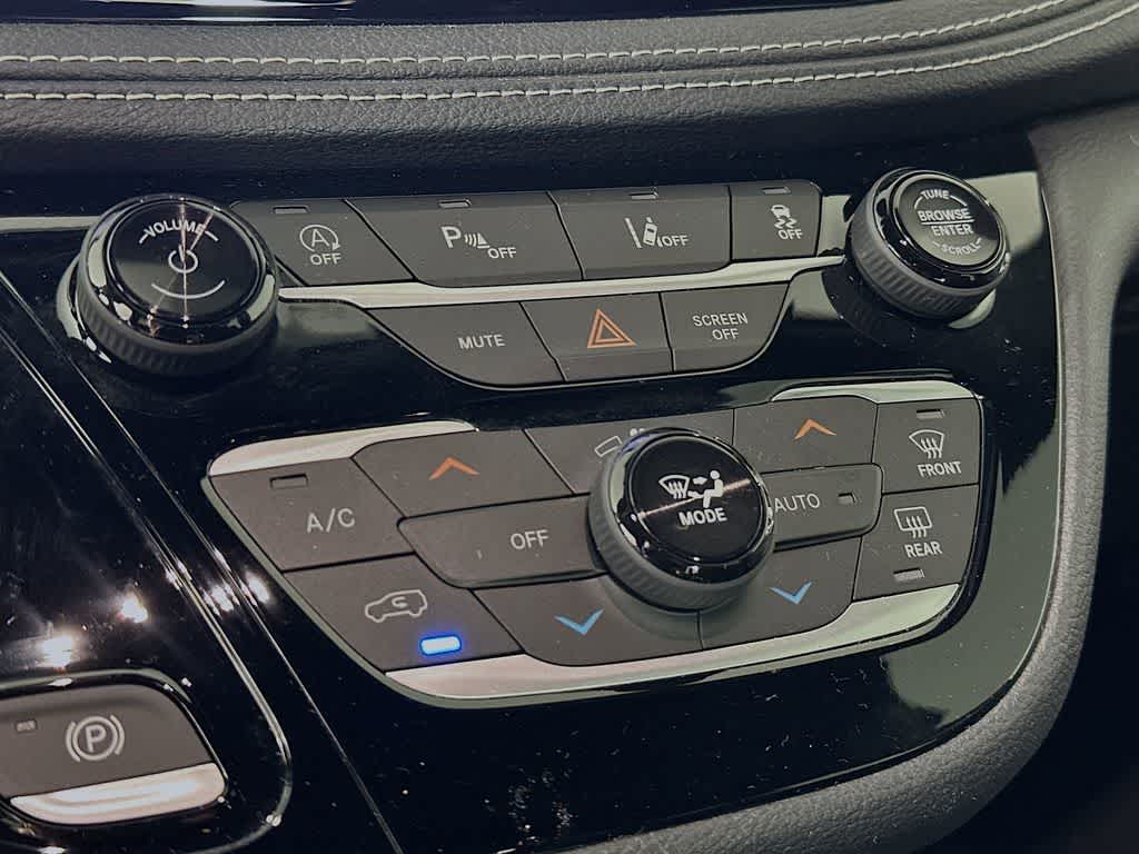 2021 Chrysler Pacifica Touring