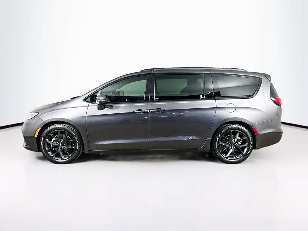 2021 Chrysler Pacifica Touring