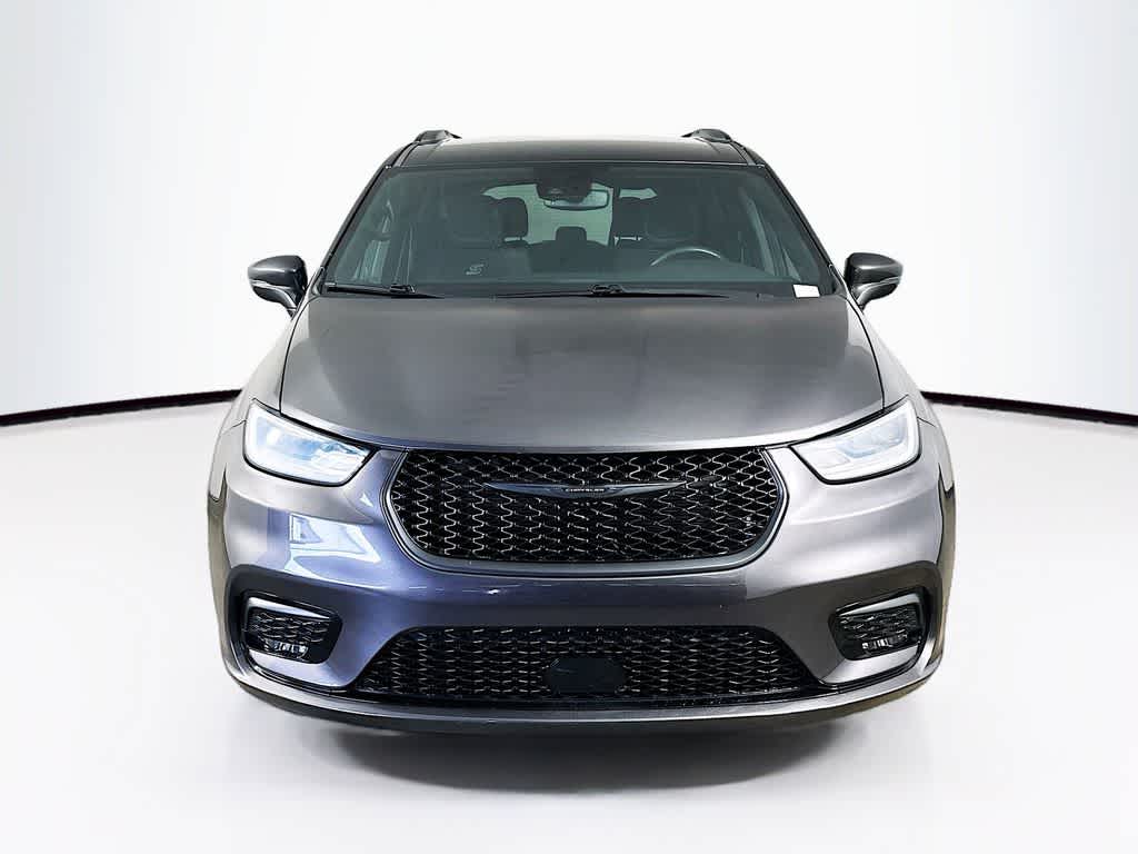 2021 Chrysler Pacifica Touring