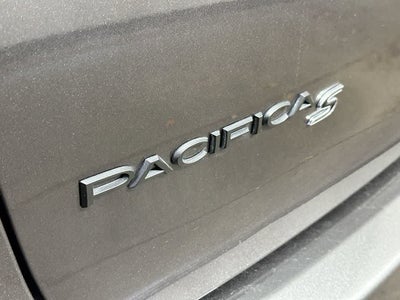 2021 Chrysler Pacifica Touring