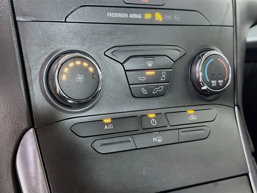 2019 Ford Edge SE