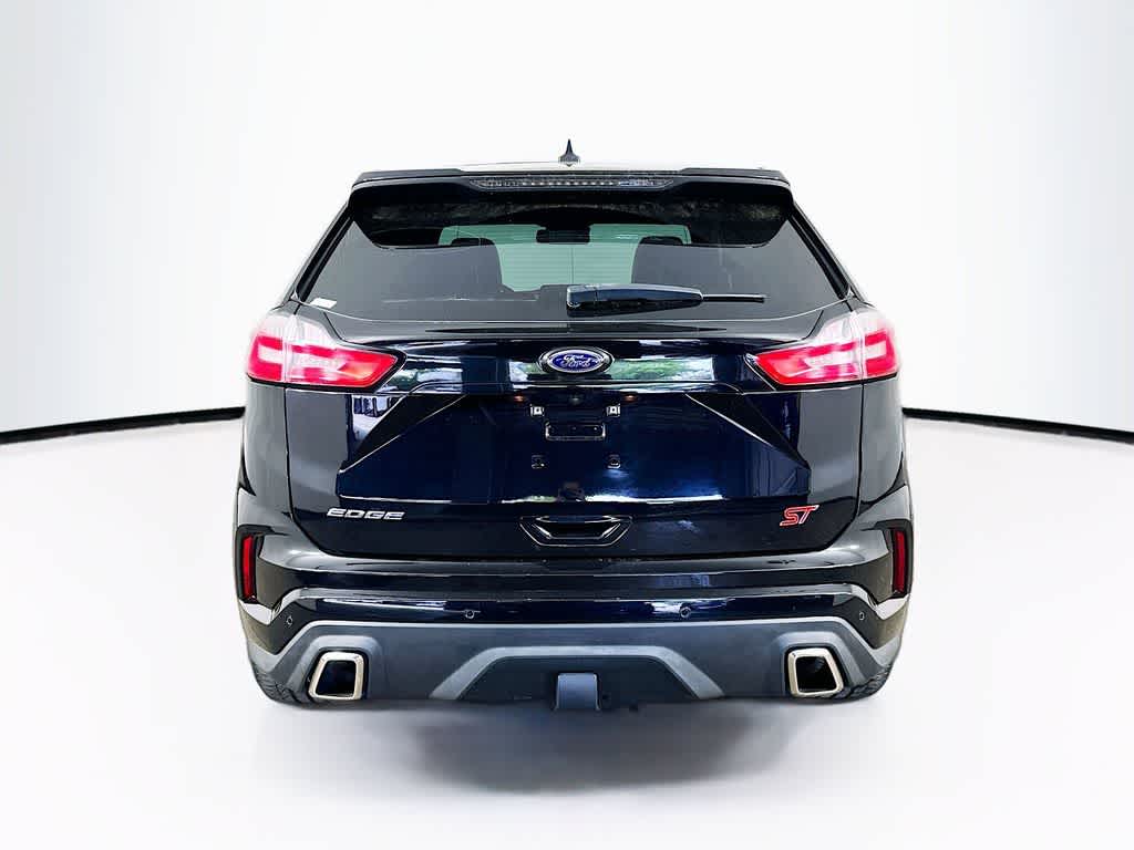 2020 Ford Edge ST