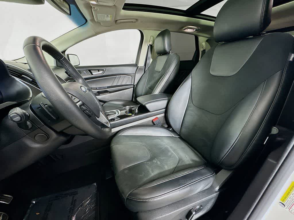 2016 Ford Edge Sport