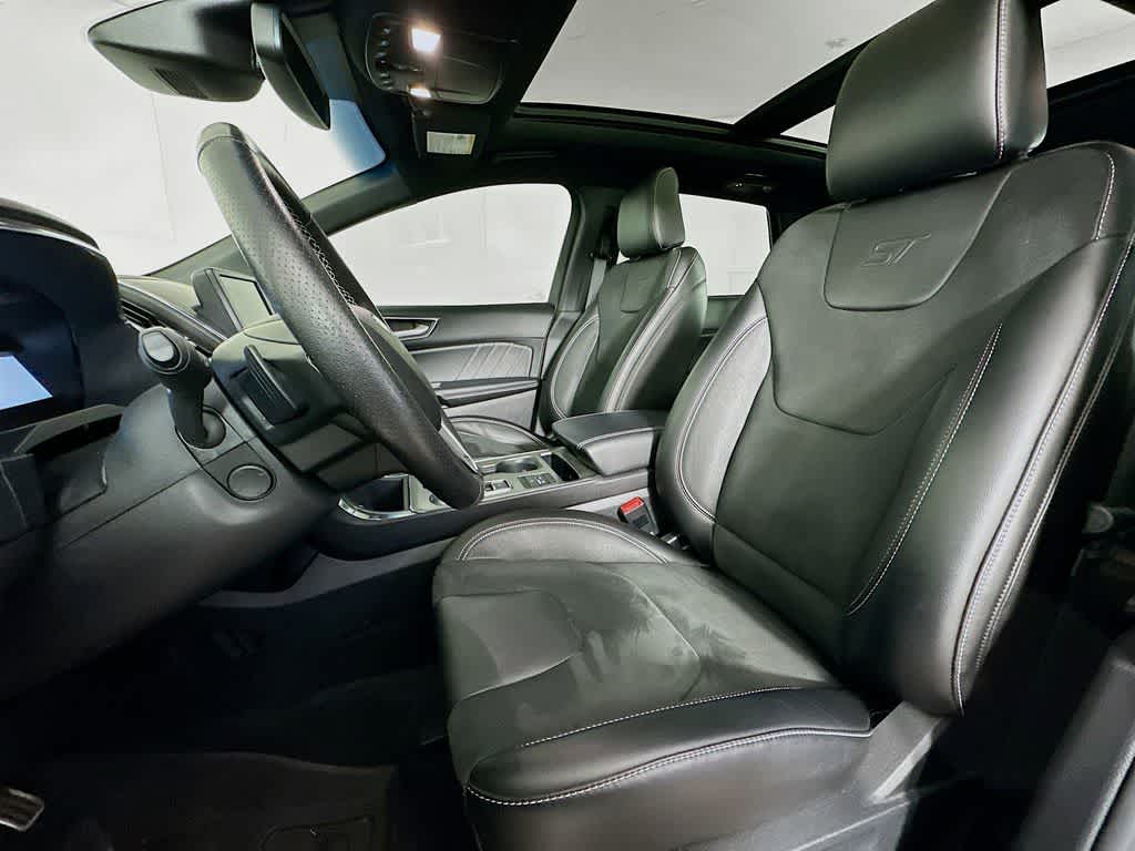 2021 Ford Edge ST