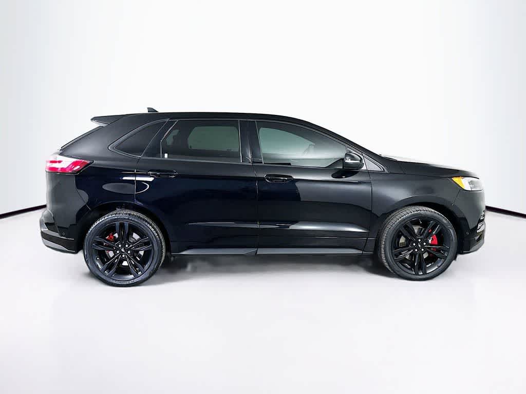 2021 Ford Edge ST