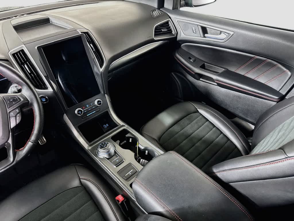 2022 Ford Edge ST-Line