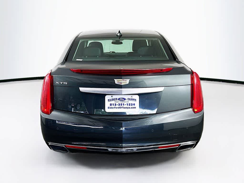 2016 Cadillac XTS Luxury Collection