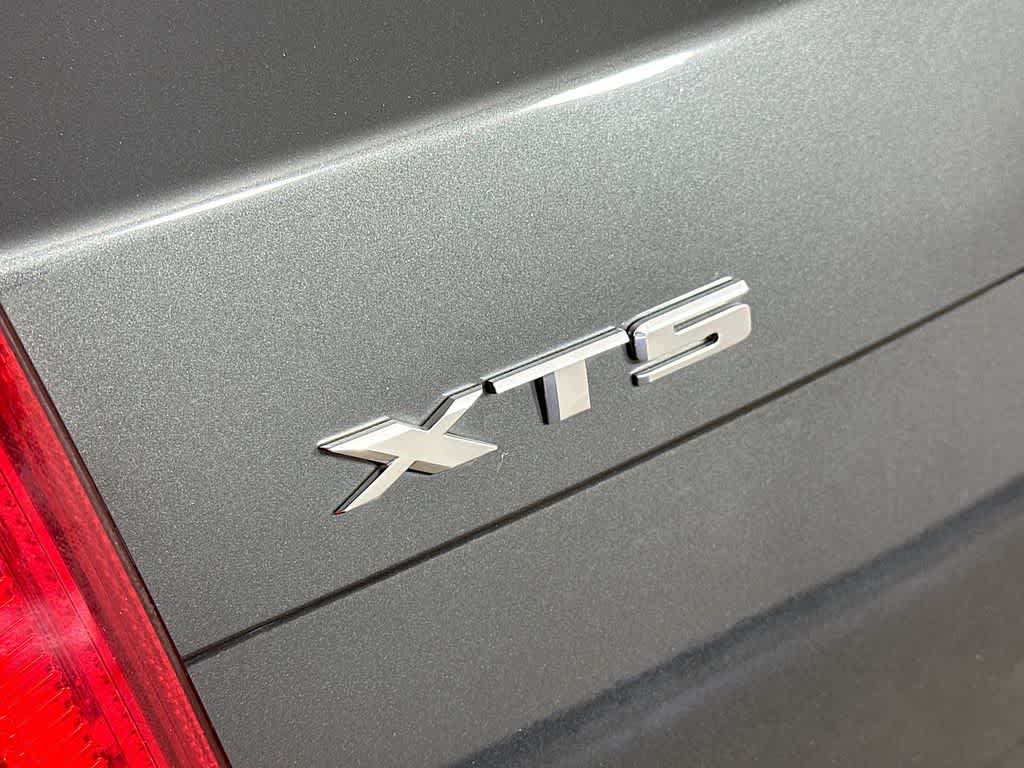 2016 Cadillac XTS Luxury Collection