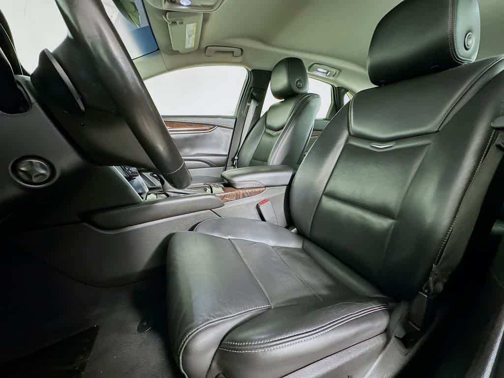 2016 Cadillac XTS Luxury Collection