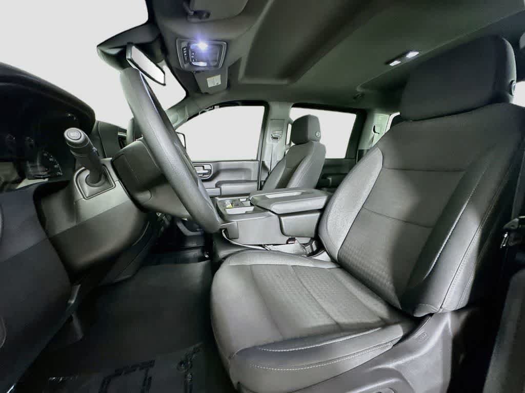 2026 Chevrolet Silverado 2500HD Custom
