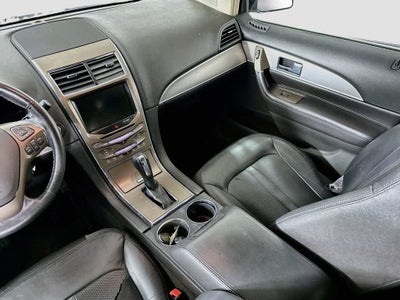 2014 Lincoln MKX Base