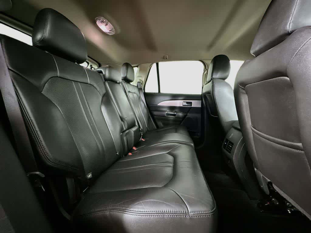 2014 Lincoln MKX Base