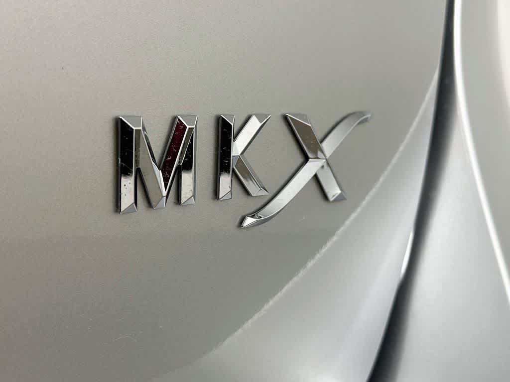 2014 Lincoln MKX Base