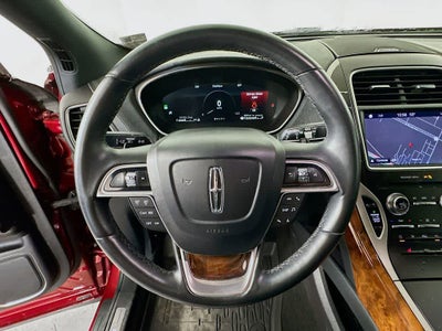 2019 Lincoln Nautilus Select