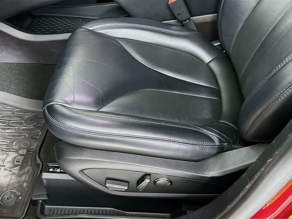 2019 Lincoln Nautilus Select