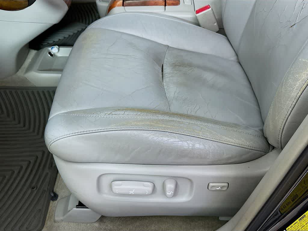 2004 Lexus RX 330 Base