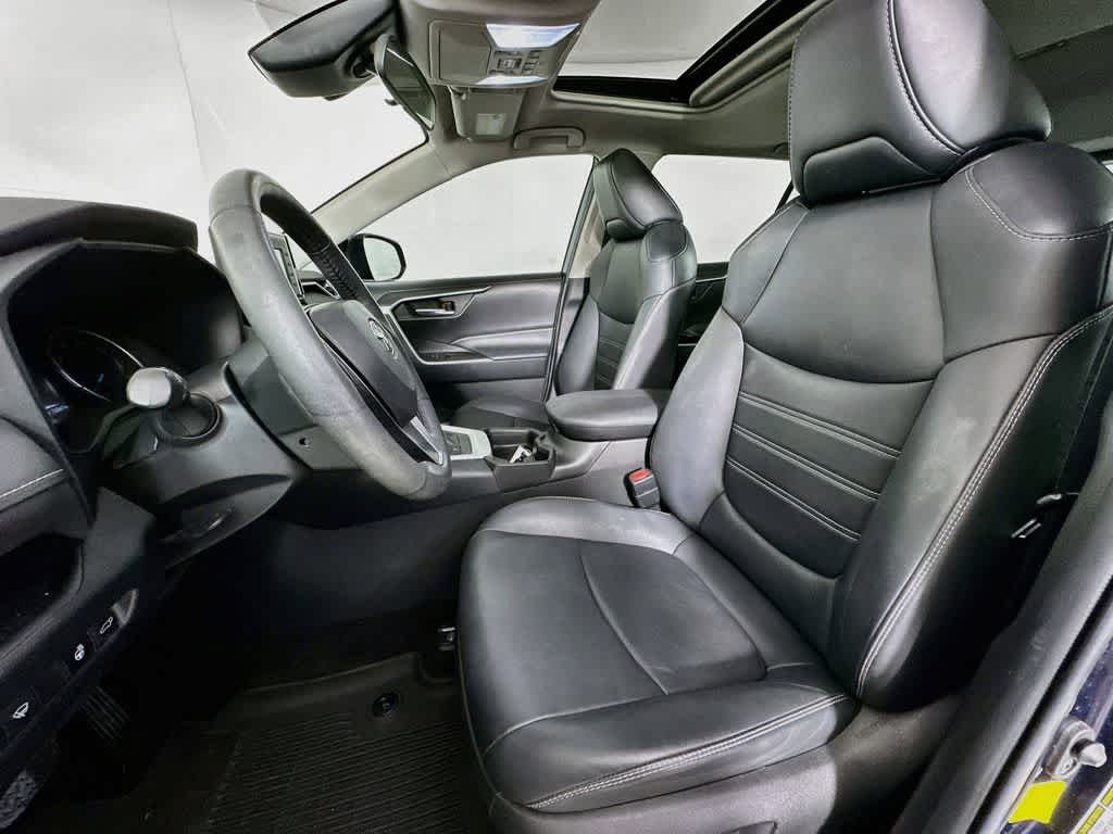 2021 Toyota RAV4 Hybrid XLE Premium