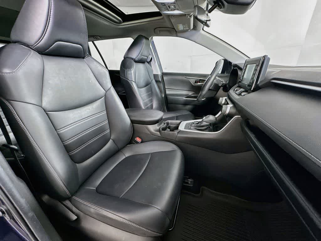 2021 Toyota RAV4 Hybrid XLE Premium