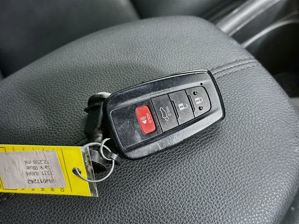 2021 Toyota RAV4 Hybrid XLE Premium