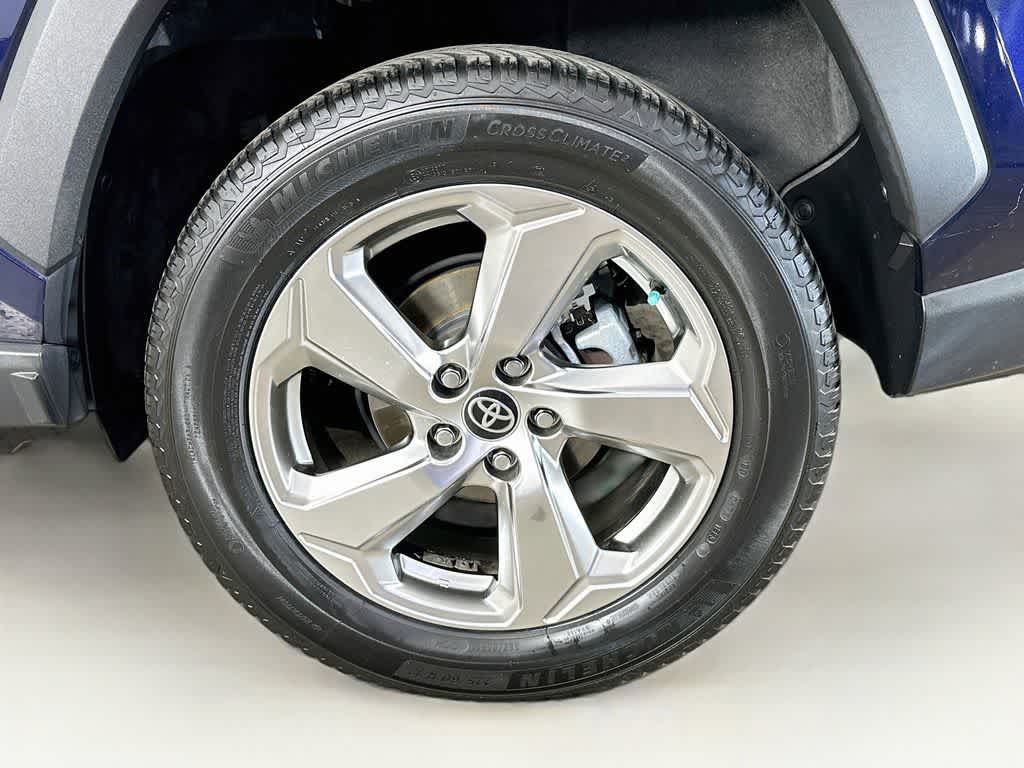 2021 Toyota RAV4 Hybrid XLE Premium