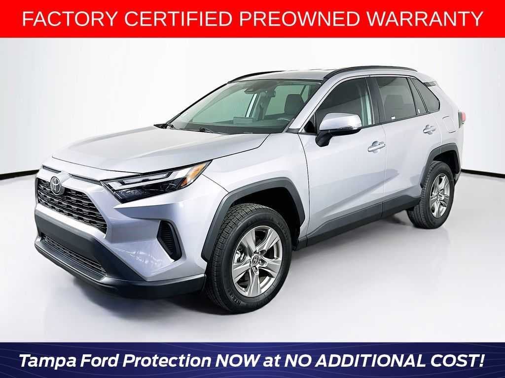2024 Toyota RAV4 XLE