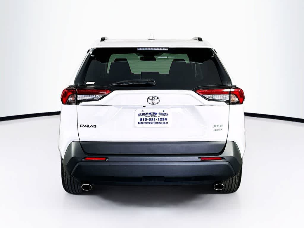 2025 Toyota RAV4 XLE