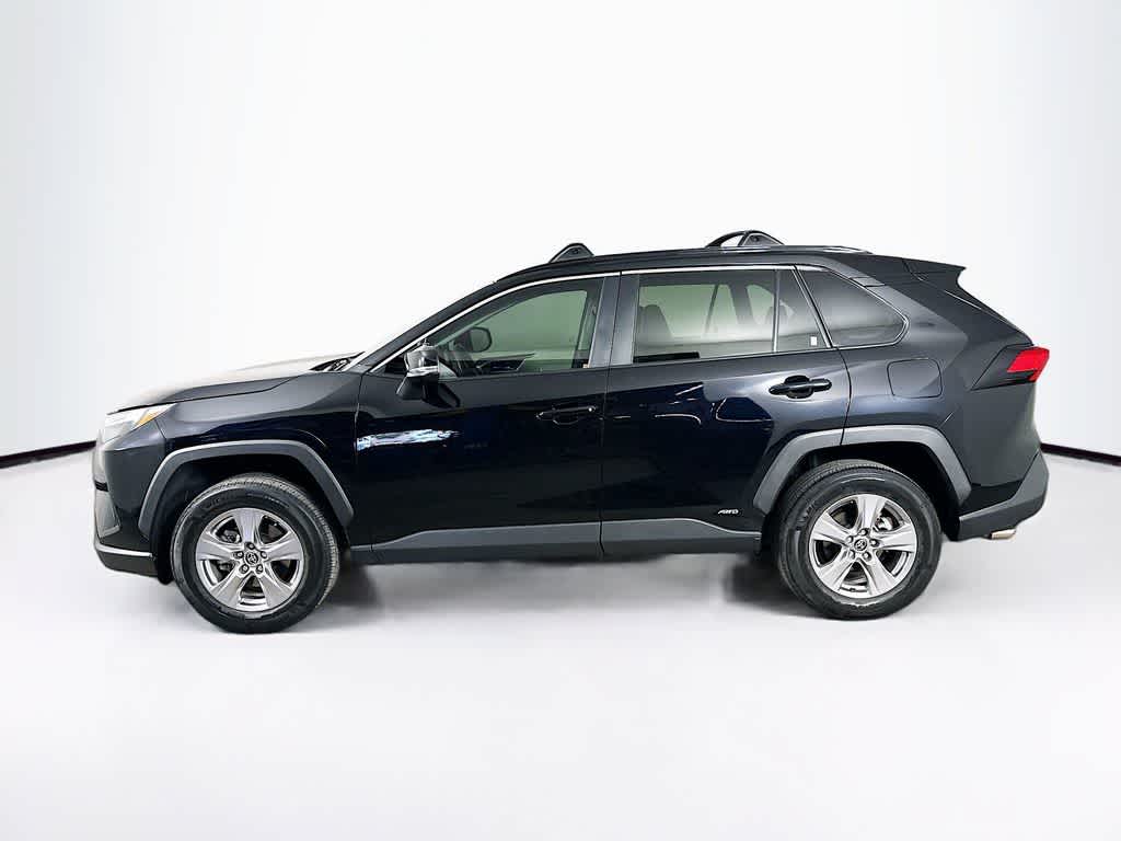 2022 Toyota RAV4 Hybrid XLE