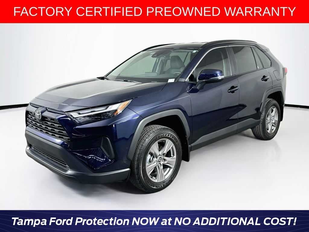 2025 Toyota RAV4 XLE