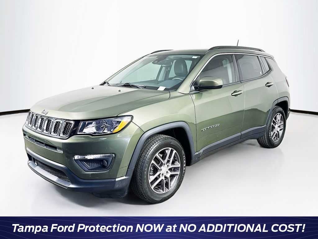 2020 Jeep Compass Latitude w/Sun/Safety Pkg
