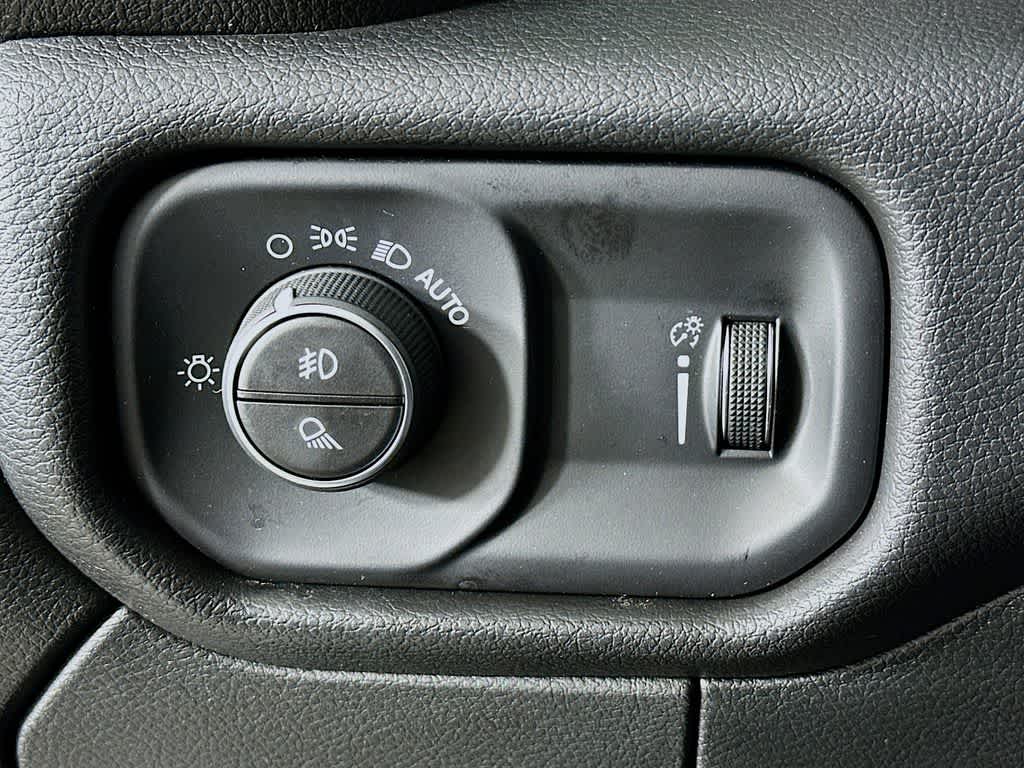 2026 RAM 2500 Warlock