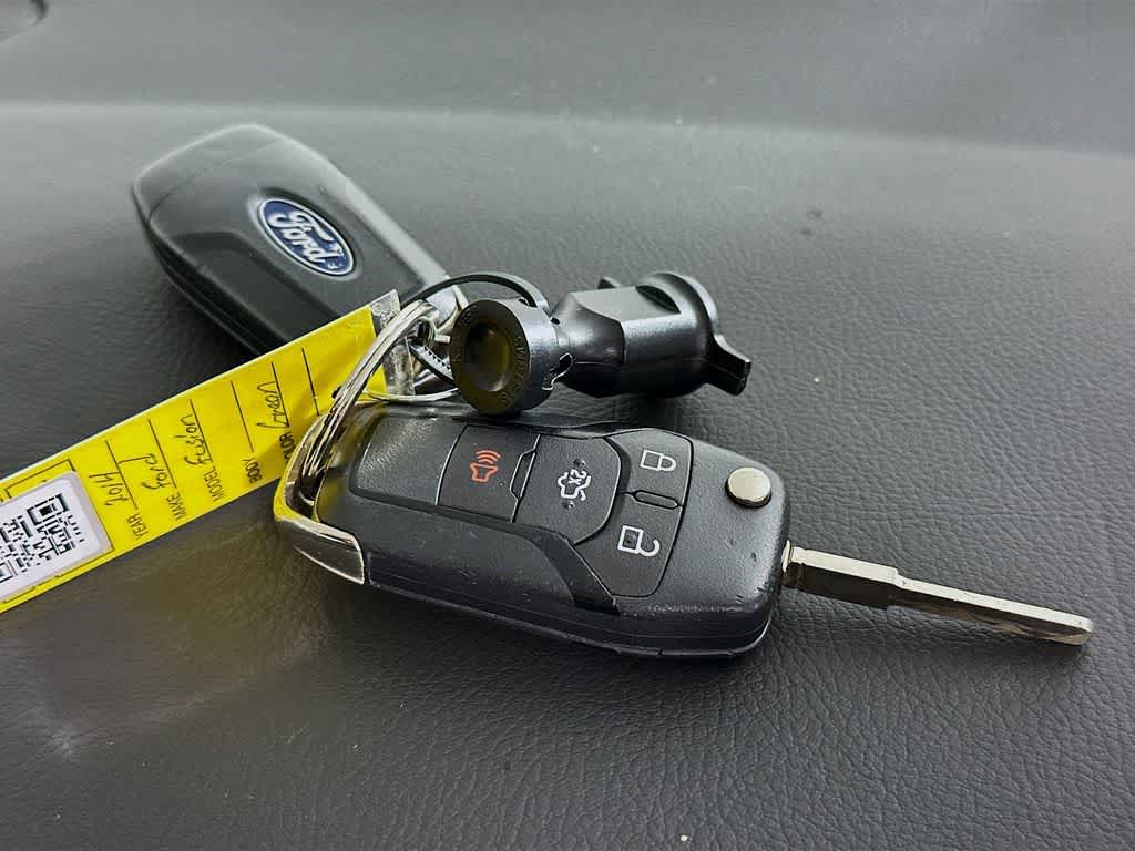 2014 Ford Fusion SE