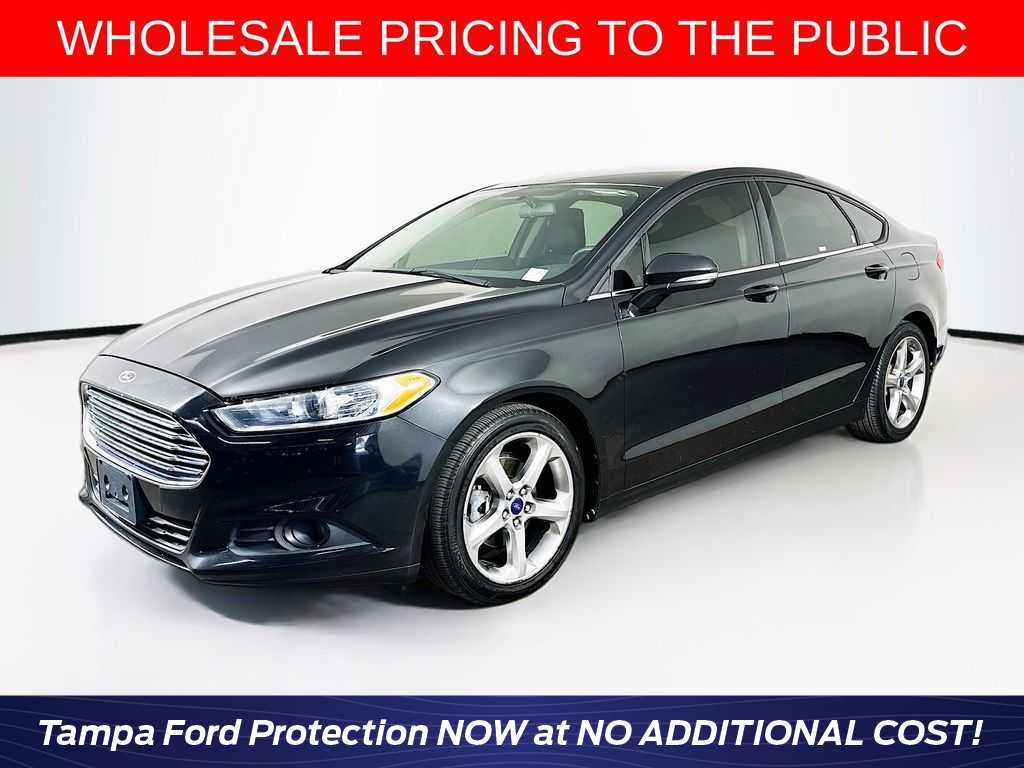 2013 Ford Fusion SE