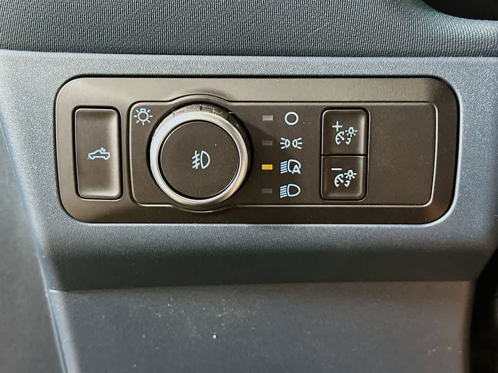 2026 Ford Maverick Lobo Standard