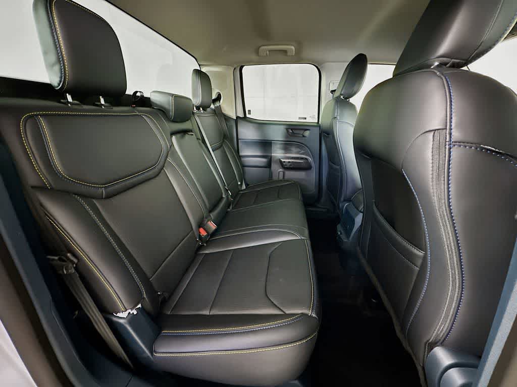 2026 Ford Maverick Lobo Standard