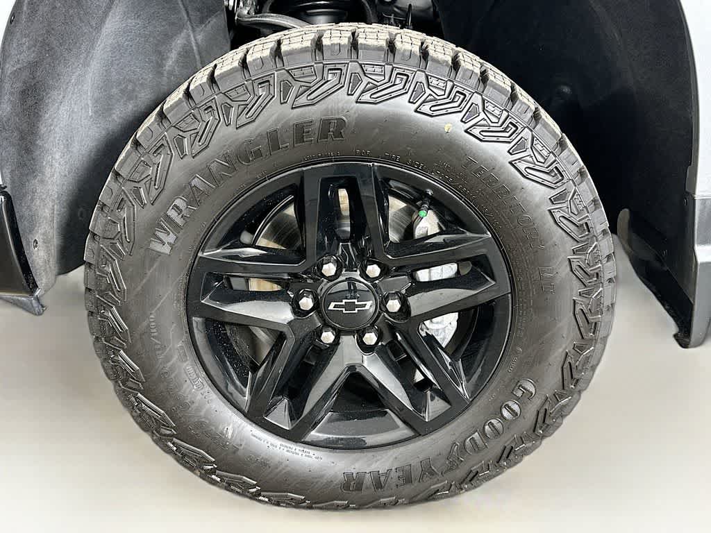 2024 Chevrolet Silverado 1500 Custom Trail Boss