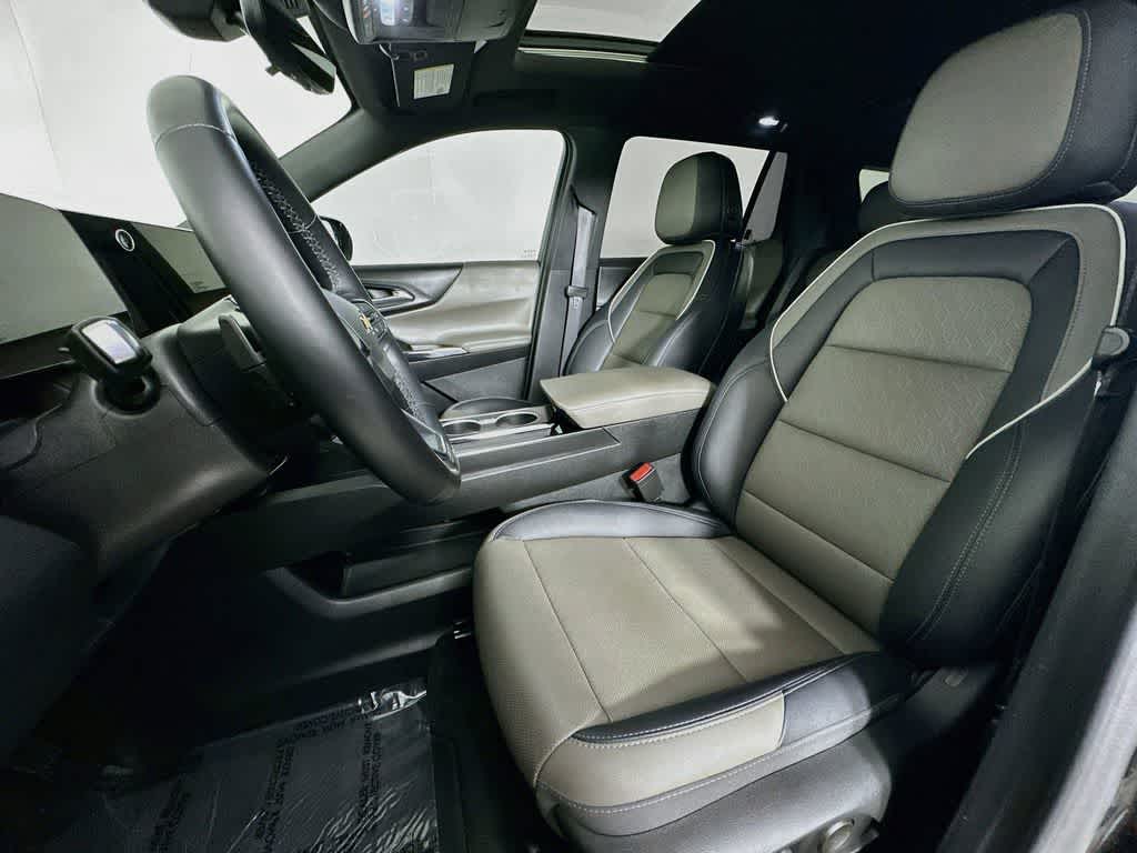 2025 Chevrolet Equinox FWD LT