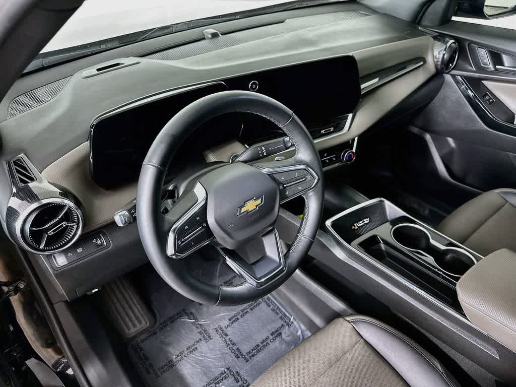 2025 Chevrolet Equinox FWD LT