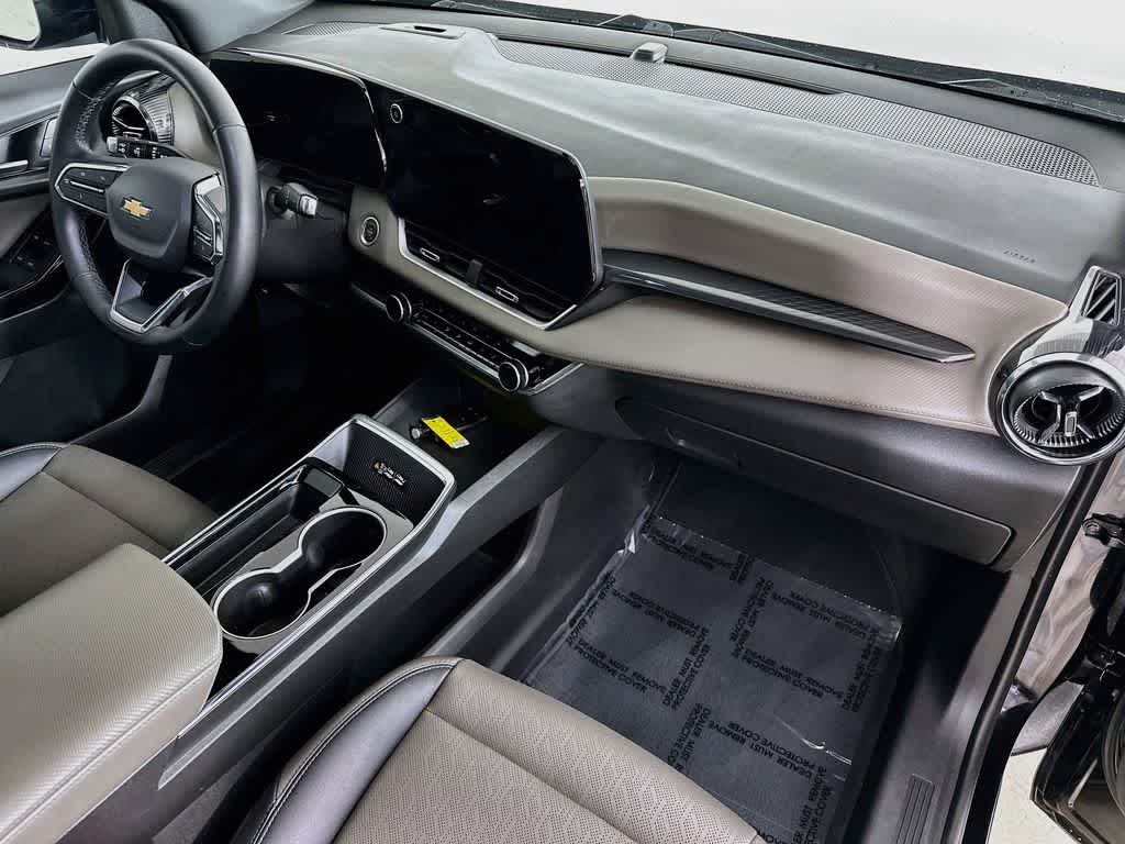 2025 Chevrolet Equinox FWD LT