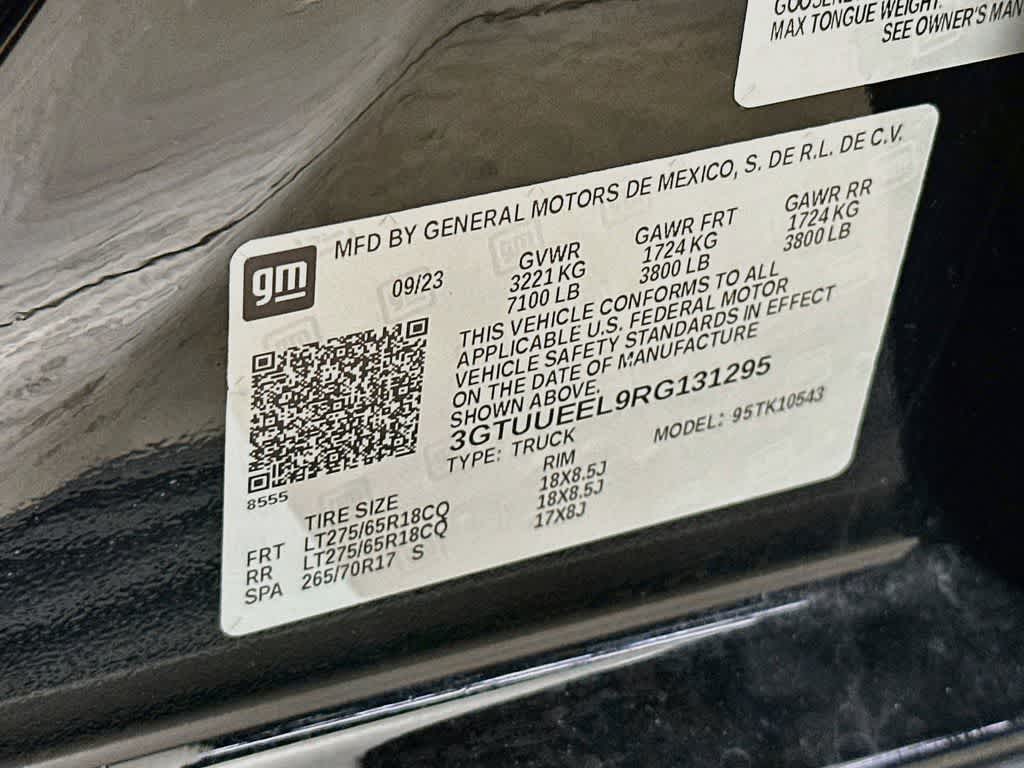 2024 GMC Sierra 1500 AT4