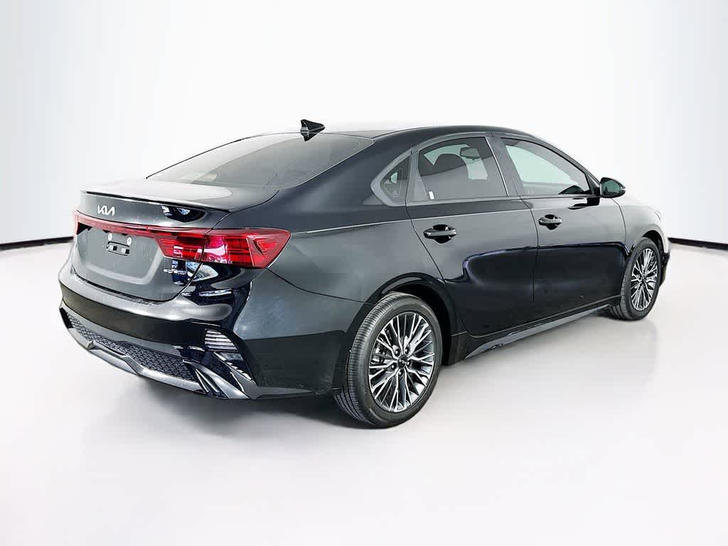 2024 Kia Forte GT-Line