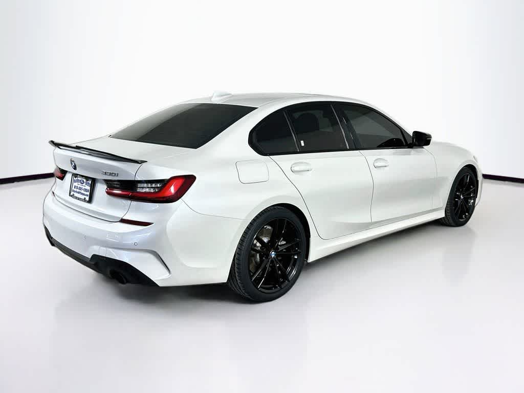 2022 BMW 330i 330i