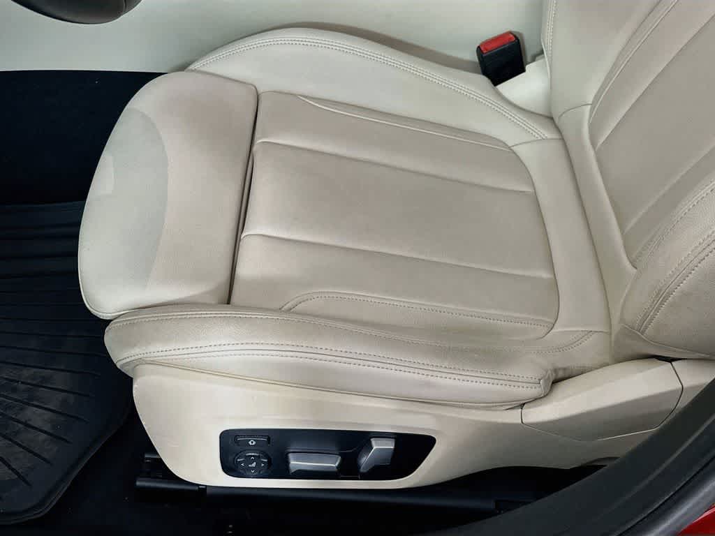 2020 BMW 330i 330i