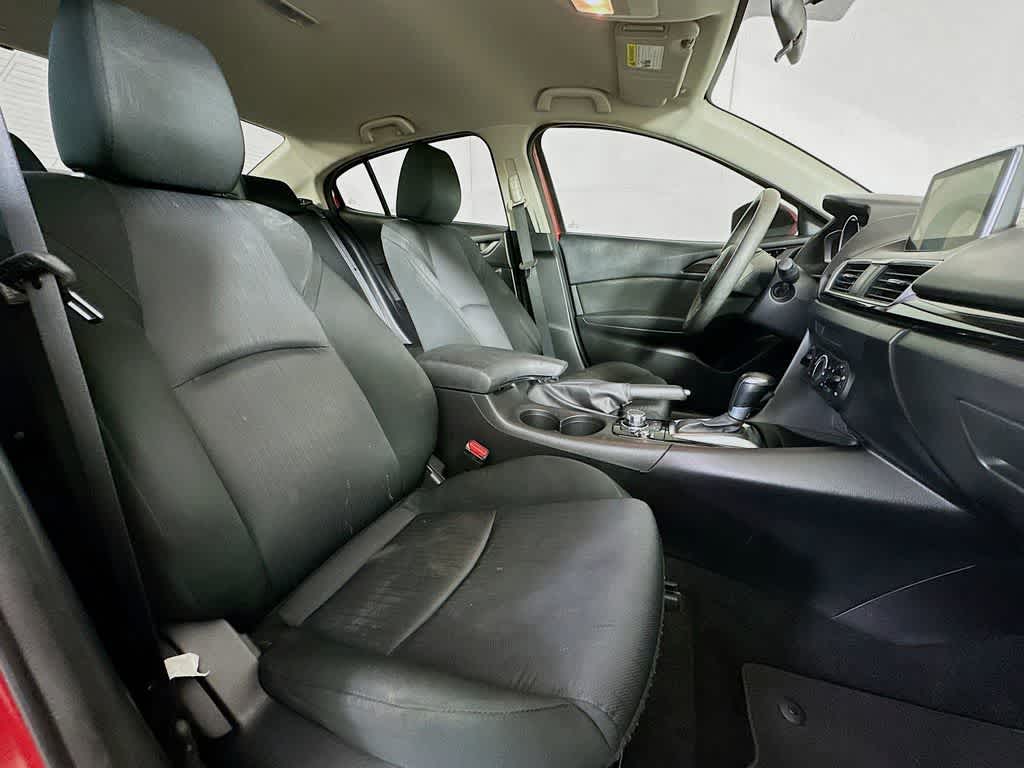 2015 Mazda MAZDA3 i Sport