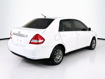 2009 Nissan Versa 1.8 S