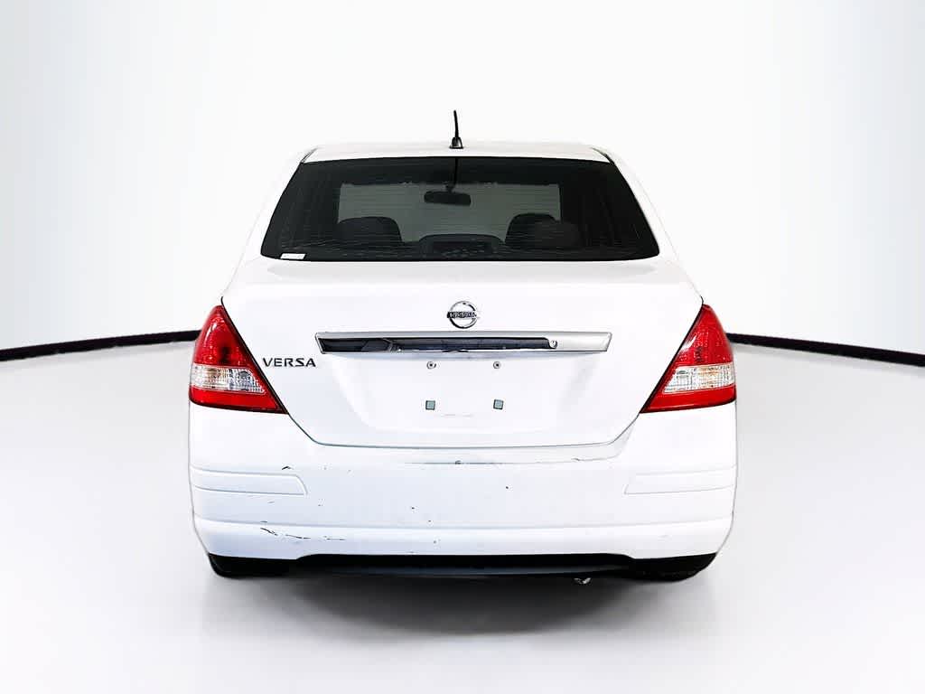 2009 Nissan Versa 1.8 S