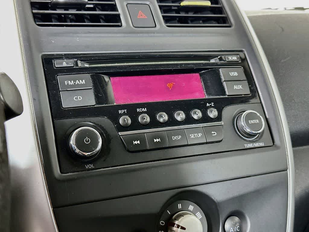 2015 Nissan Versa SV