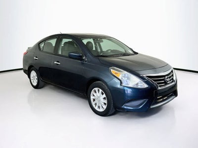 2015 Nissan Versa SV