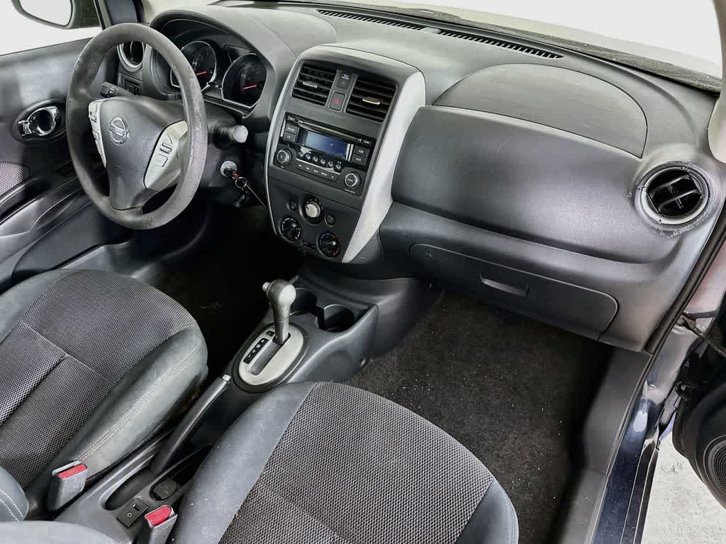 2015 Nissan Versa SV